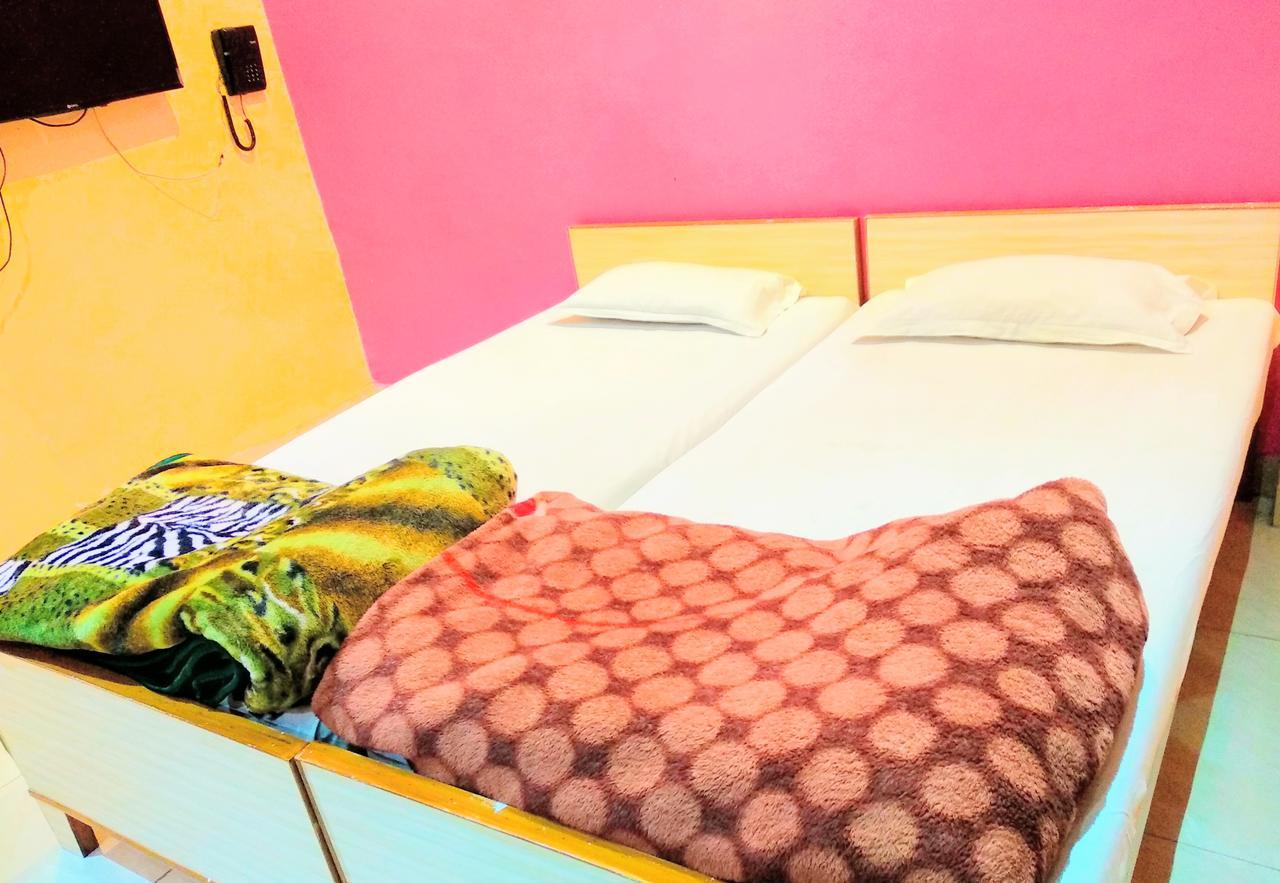 Shree Sai Paying Guest House Varanasi Exterior foto
