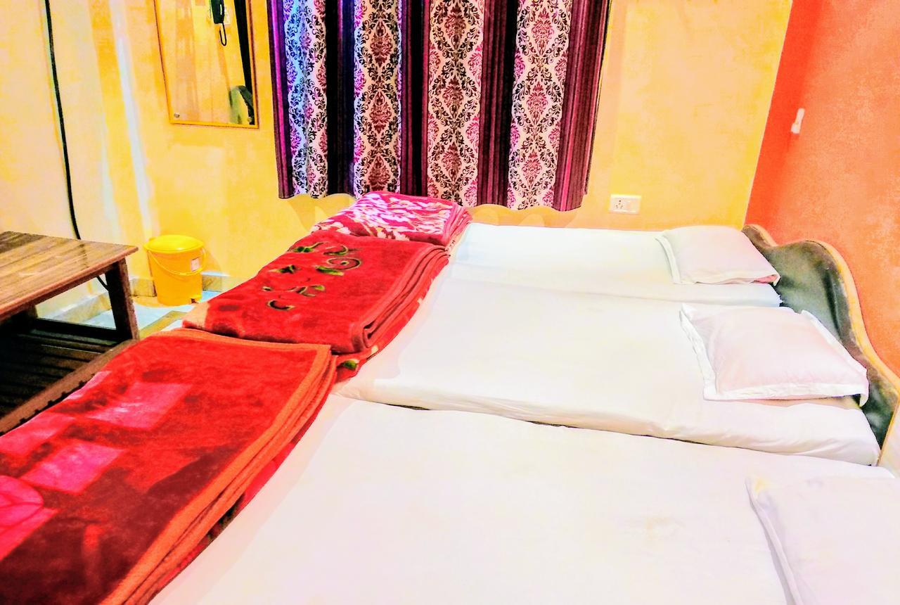 Shree Sai Paying Guest House Varanasi Exterior foto